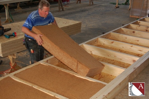 mise en place de la laine de bois